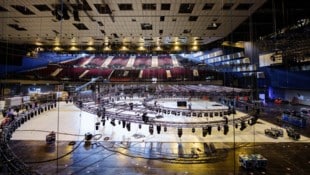Der Aufbau läuft: Die Bühne des Eurovision Song Contest soll eine Hommage an den kreativen Geist ...