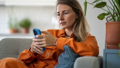 Online geraten wir besonders leicht in den Vergleichsmodus.