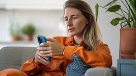 Online geraten wir besonders leicht in den Vergleichsmodus.