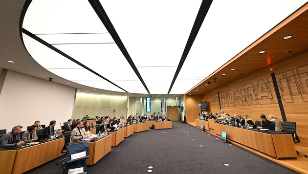 Im Untersuchungsausschuss ging es am Donnerstagnachmittag mit der Befragung einer ehemaligen ...