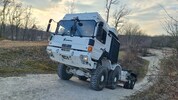 Für das Projekt „Simpas“, bei dem es um automatisiertes militärisches Fahren geht, haben TU ...