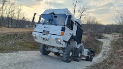 Für das Projekt „Simpas“, bei dem es um automatisiertes militärisches Fahren geht, haben TU ...