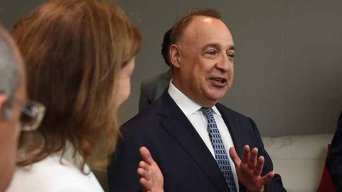 Len Blavatnik gehört der Medienkonzern „DAZN“