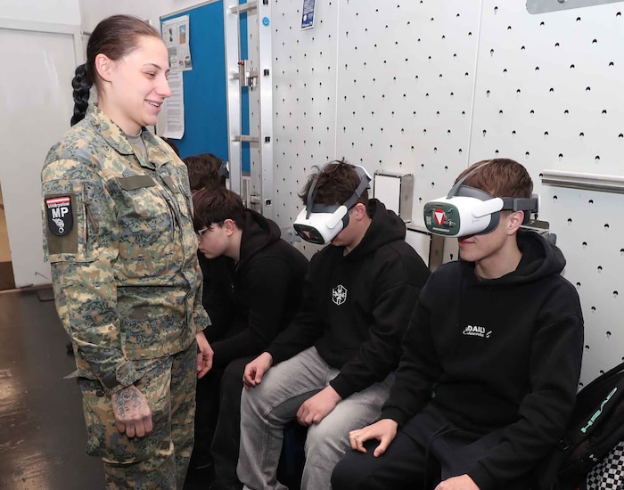 Virtuell im Eurofighter mit zu fliegen ist ein Abenteuer.