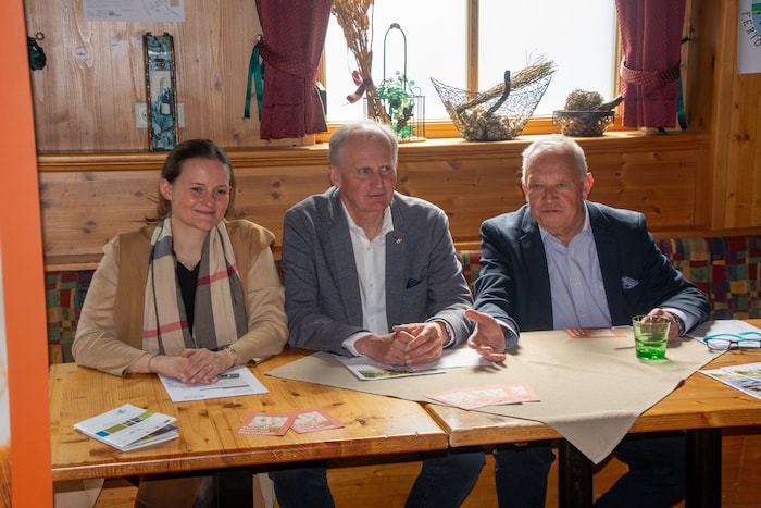 Lina Karner, Obmann Erwin Preiner und Stv. Rudi Strommer freuen sich auf das Jubiläumsjahr.