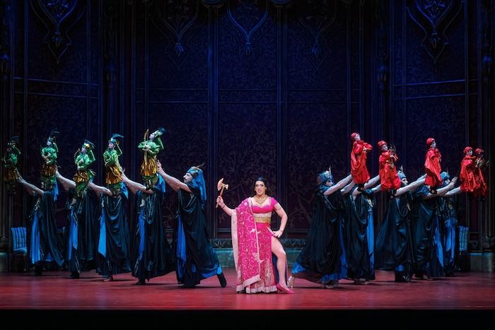 Szene aus „Alessandro nell’Indie“ vom Barockkomponisten Leonardo Vinci – ab Freitag im Theater ...