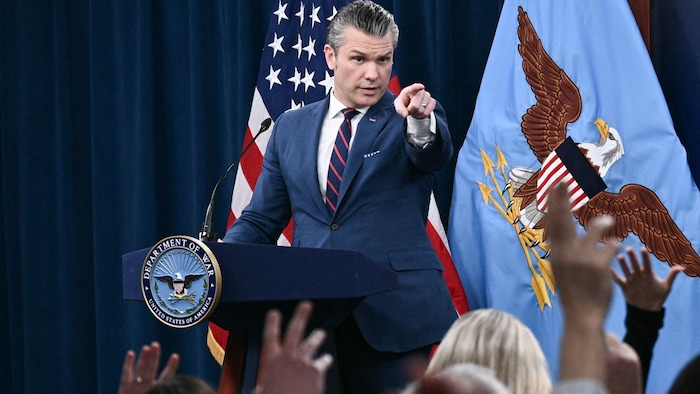 Verteidigungsminister Pete Hegseth sieht mehr als 200 zugelassene Gruppen als „nutzlos“ an.