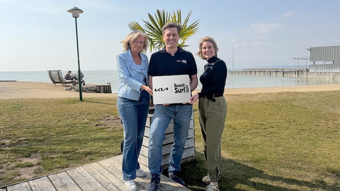 v.l.n.r: Elisabeth Böhm, Bürgermeisterin Neusiedl am See, Daniel Hupfer, Veranstalter Kia Beach ...