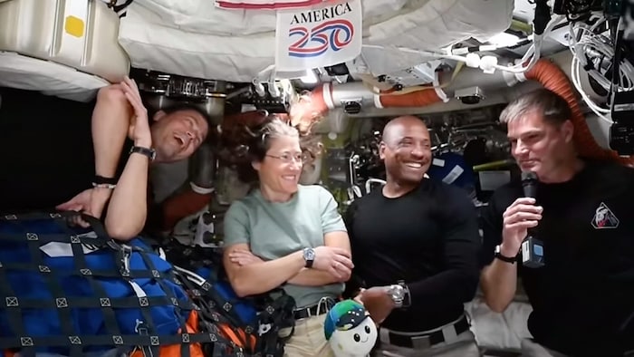 Erstmals seit 1972 sind wieder Menschen in Richtung Mond gestartet. Im Rahmen der „Artemis ...