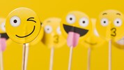 Wer die Nuancen der Emoji-Nutzung versteht, kann die eigene Kommunikation verbessern.