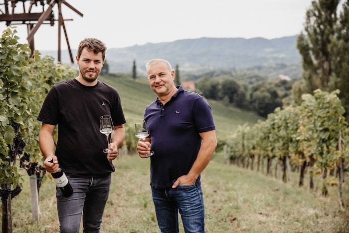 WEINGUT TSCHERMONEGG: Den Sauvignon Blanc Gamlitz von Tschermonegg in Glanz an der Weinstraße ...