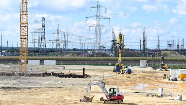 Wasserstoff wird immer wichtiger – die OMV baut gerade eine der größten Elektrolyseanlagen ...