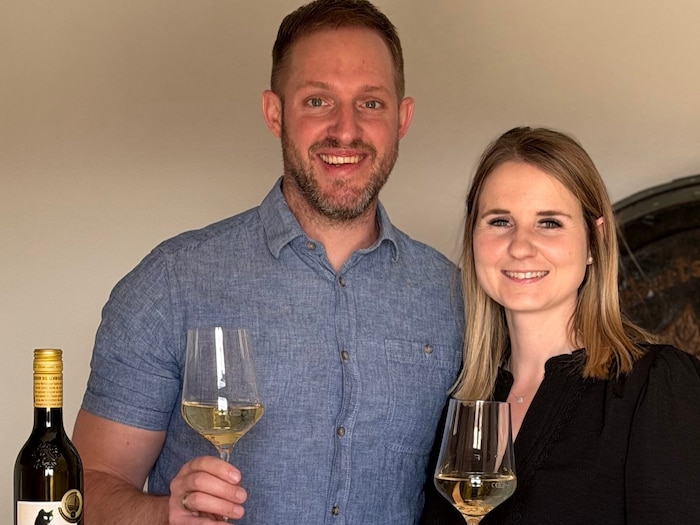 WEINGUT KRATZER: Dreimal Finalist und strahlender Sieger bei den Sauvignon- Riedenweinen: ...