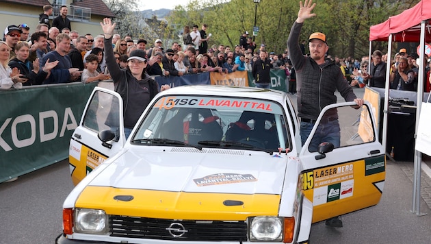 Lokalmatador Thomas Klösch fährt in der historischen Klasse einen Opel Kadett.