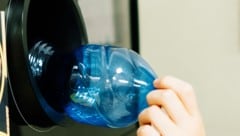 Hochgerechnet dürften es mehr als 10.000 Flaschen gewesen sein.