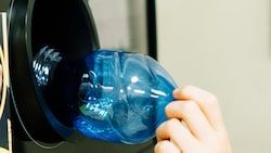 Hochgerechnet dürften es mehr als 10.000 Flaschen gewesen sein.