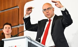 Laut WIFO-Chef Gabriel Felbermayr fehlen Milliarden – Österreich steht damit neuerlich vor einem ...
