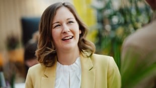 Mnisterin Claudia Bauer kann sich eine Zivildienstverlängerung vorstellen.