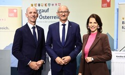 v.l.: LR Willibald Ehrenhöfer (Steiermark), LH Anton Mattle, LH Karoline Edstadler (Salzburg)