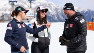 Neo-Damentrainer Hannes Zöchling (re.) setzt auf Offenheit und Ehrlichkeit.