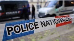 In Frankreich soll ein Mann seinen neunjährigen Sohn in einem Kleinwagen eingesperrt haben.