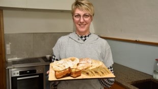 Angelika Wirnsperger mit den Speisen: Hühnersteigen (obere Reihe), „armer Ritter“ links unten ...