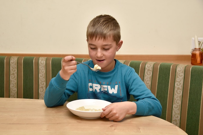 Simon verkostet „Milch-Fafl“