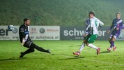 Straßwalchens Oberascher (Mitte) traf nach 40 Sekunden.