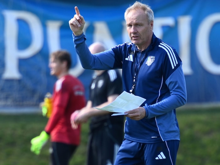 Thomas Silberberger hat für sein Debüt gegen Ried einen Plan.