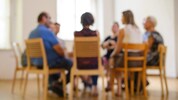 Beim „Seelenstammtisch“ können sich Missbrauchsopfer mit anderen Betroffenen anonym austauschen.