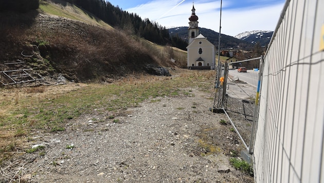 Vom 500 Jahre alten Weißen Rössl blieb nur das brachliegende Grundstück. Das Bundesdenkmalamt ...