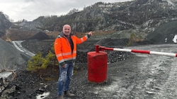 Weiter warten: Reinhard Kuktits arbeitet seit 38 Jahren im Steinbruch in Rumpersdorf.