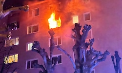 Das Feuer brach um kurz vor drei Uhr nachts aus.