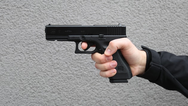 Er schoss mit einer Glock 17 (Symbolbild)