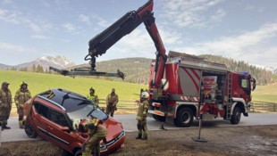 Die Feuerwehr rückte zur Bergung aus. 