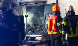 Die Garage war voll mit diversen Materialien.