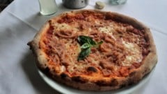 Ein Mann bestellte sich eine Pizza, doch die ließ er zurück. 