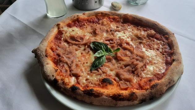 Ein Mann bestellte sich eine Pizza, doch die ließ er zurück.