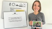 „Krone“-Redakteurin Lisa Schinagl zeigt stolz das Antwortschreiben der Royals. Einzig beim ...