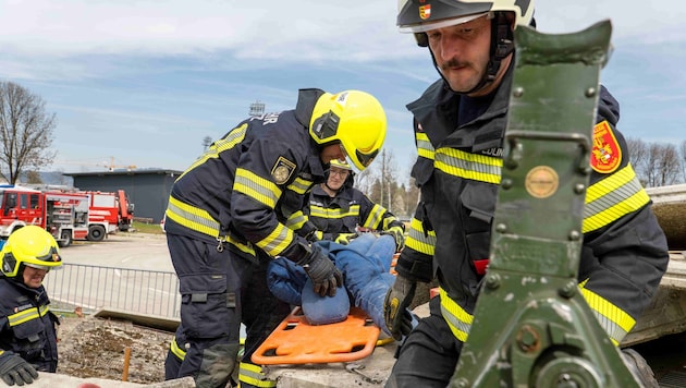 Für Ernstfälle müssen Feuerwehren üben und trainieren!