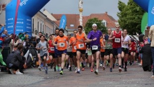 Laufbegeisterte aus ganz Österreich kommen zum Eisenstadtlauf, der mit seiner Streckenführung ...