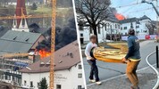 Am Dach des Hotels brannte es lichterloh. Aus der angrenzenden Kirche wurden sakrale Gegenstände ...