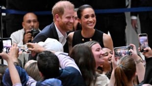 Prinz Harry und Herzogin Meghan besuchten zum Auftakt ihrer Australien-Reise ein ...