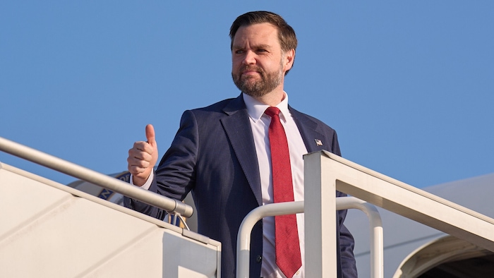 US-Vizepräsident JD Vance nach seiner Rückkehr aus Pakistan
