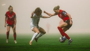 Flügel-Ass Babsi Dunst (re,) und Co. sind gefordert.