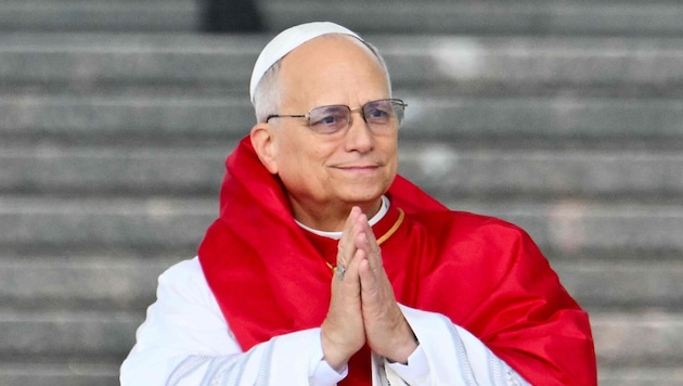Papst Leo XIV. hat sich gegen die Segnung homosexueller Paare ausgesprochen. Die Einheit oder ...