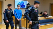 Der mittlerweile 19-Jährige – er will auf eigenen Wunsch nicht unkenntlich gemacht werden – am ...