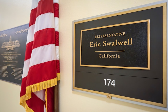 Swalwell hatte in der Vorwahl im Juni als Favorit für die Nachfolge von Gouverneur Gavin Newsom ...