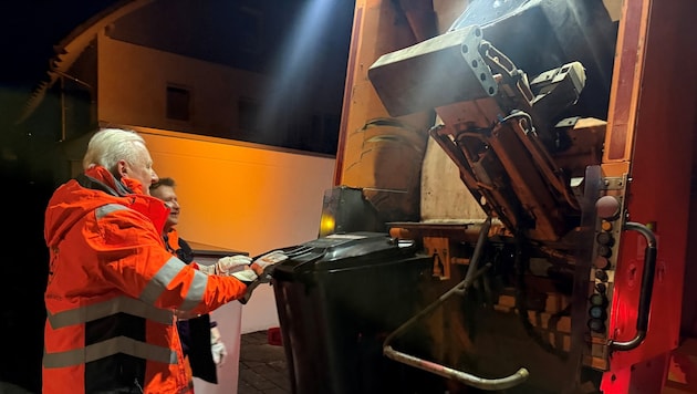 Vizebürgermeister Florian Kreibich bei seinem frühmorgendlichen Arbeitseinsatz.