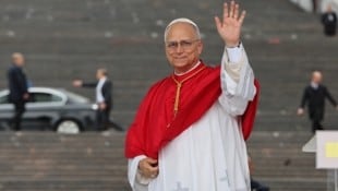 Papst Leo XIV. lässt sich von Donald Trumps Verbalattacken in keiner Weise aus der Ruhe bringen.